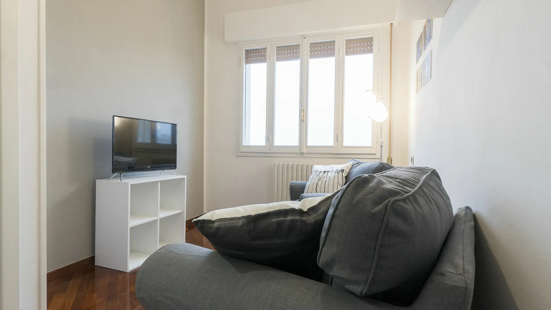 Residence Railway By Studio Vita Bologna